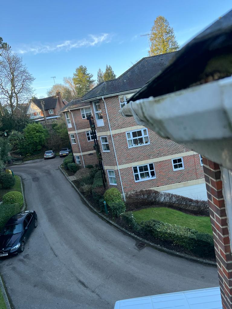 high rise houses gutter cleaning near me